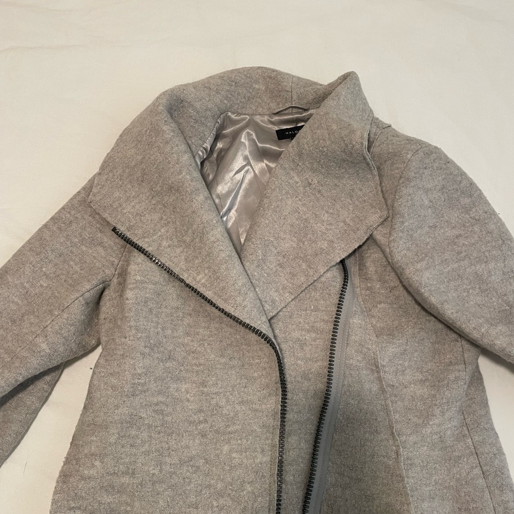 Halogen coat - Picture 2 of 3
